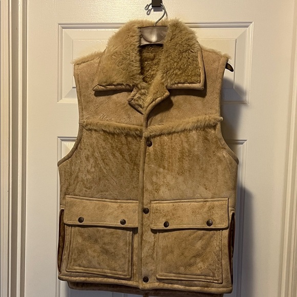 Men's Shearling Vest in Tan